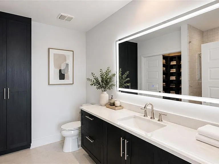1080 Peachtree St NE #3403 — Photo 10