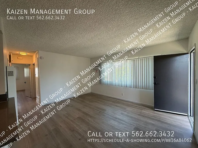 1135 Martin Luther King Jr Ave #5 — Photo 7