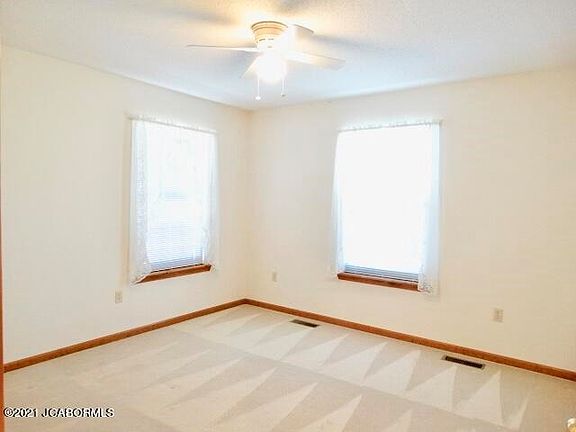 5th image of 3625 W Gordon Dr