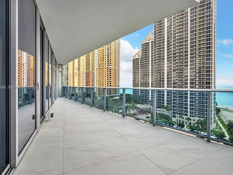 17550 Collins Ave #1003 — Photo 23