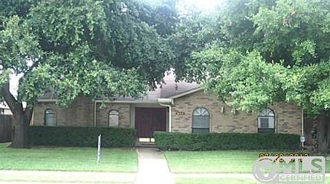 2nd image of 223 Woodhurst Dr