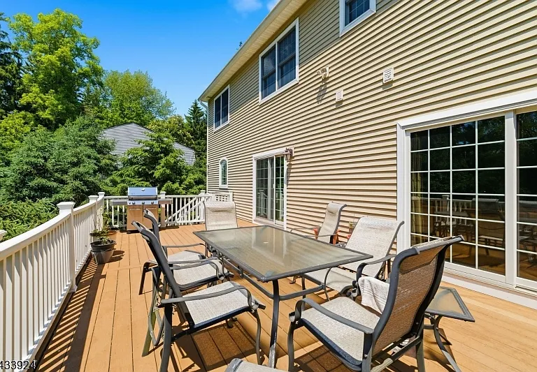 42 Spring Valley Rd — Photo 16