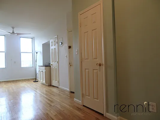 Rented by Rennit Inc. | media 11