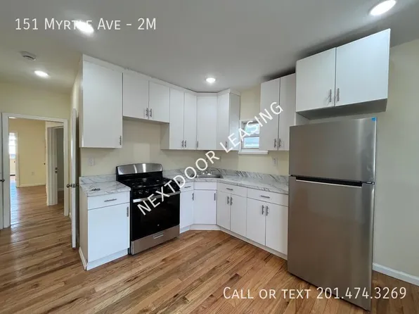 151 Myrtle Ave #2M, Jersey City, NJ 07305