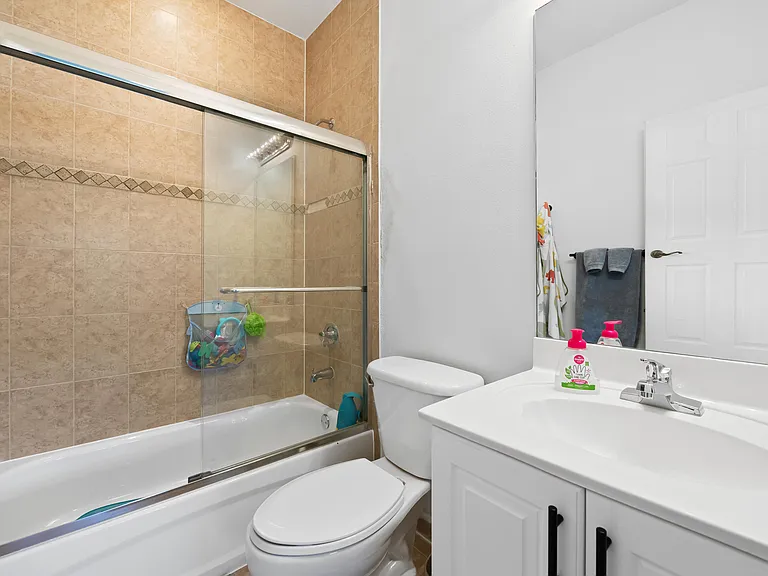 2760 SW 156th Pl — Photo 12