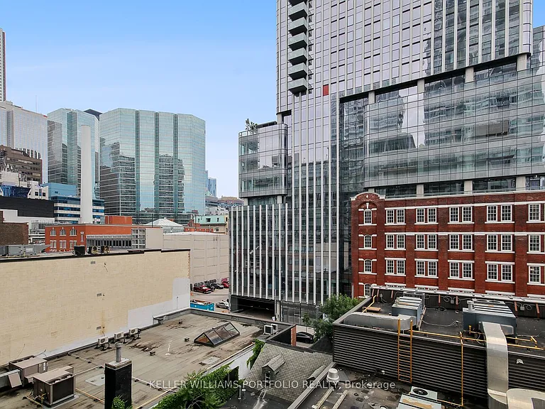 21 Nelson St #605 — Photo 21