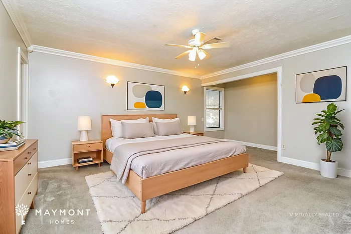 2442 Chauncey Ln SW — Photo 9