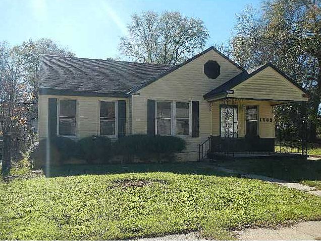 1st image of 1509 Alma St