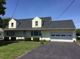 1205 Garden Rd, Utica, NY 13501