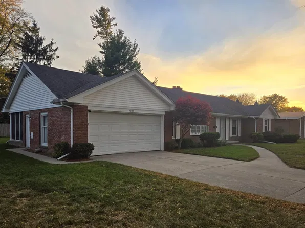 4249 Kirkwood Dr, Saginaw, MI 48638