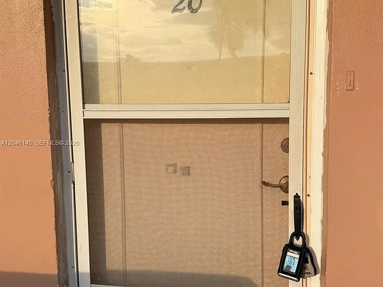 2832 Fillmore St #20 — Photo 17