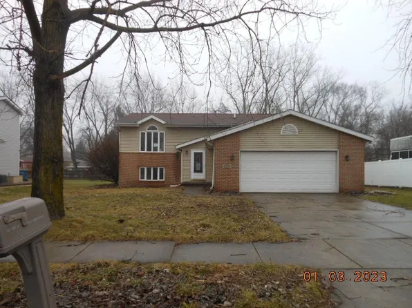1731 Westfield Ct, Griffith, IN 46319