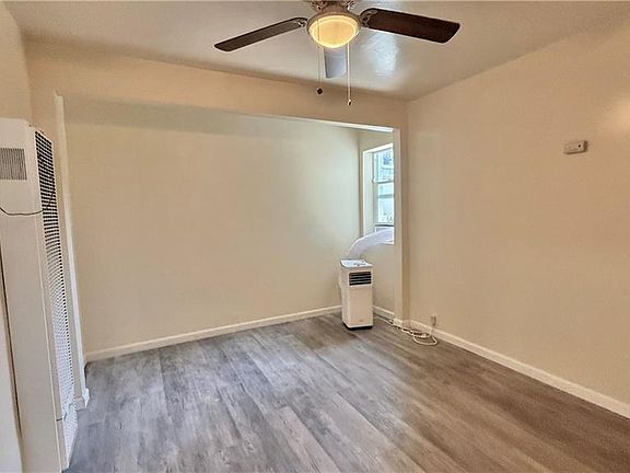 5th image of 112 N Huntington Dr APT 2