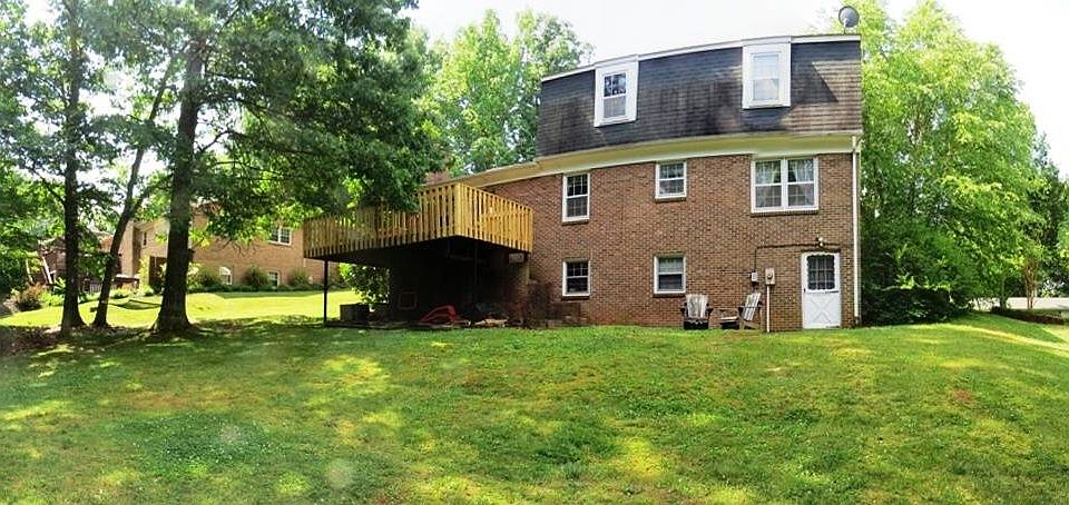 1st image of 58 Pinecrest Ct