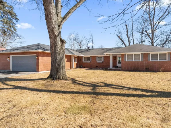 6407 Hayes St, Merrillville, IN 46410
