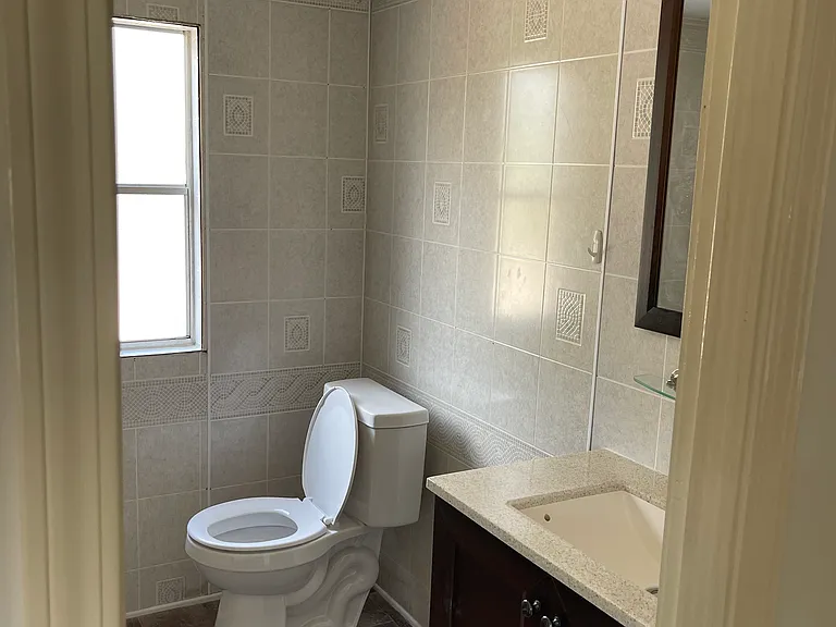 221 Meteyard Ln — Photo 10