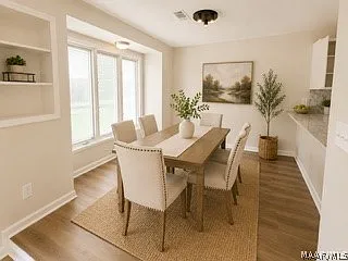 338 Daffodil Dr — Photo 5
