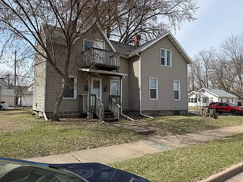 1832 Bellinger St Photo 1