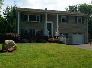 28 Center St, Butler, NJ 07405