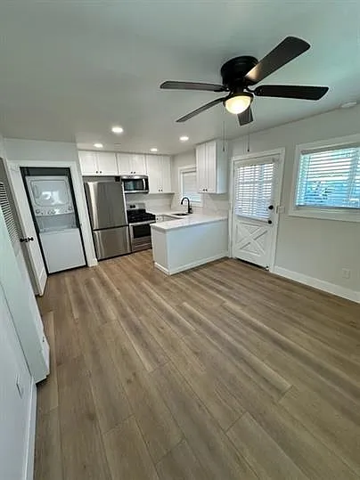 363 Roosevelt St #3 — Photo 10