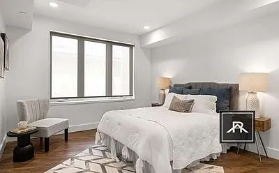 3 bed, 2.0 bath, $5,000 — Photo 2
