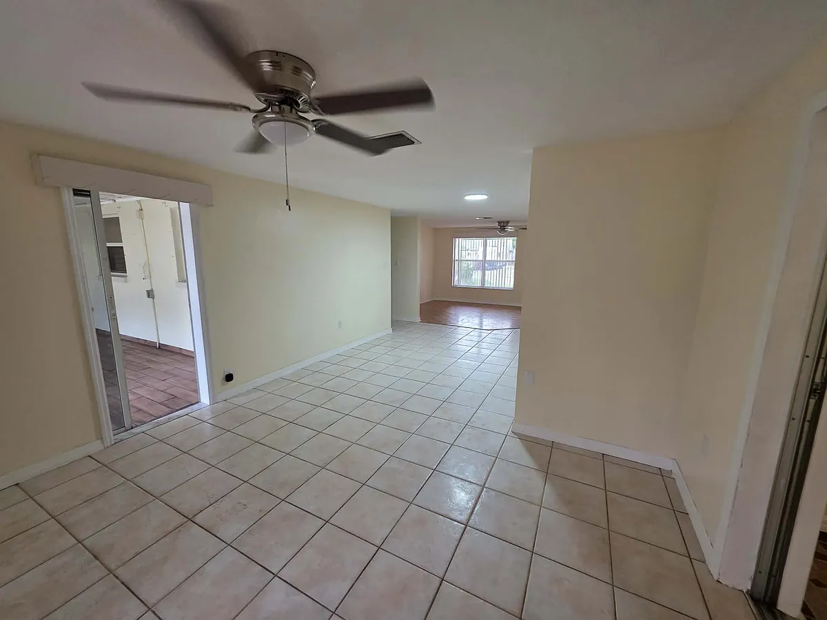 Building Photo - 10629 Cymbid Dr