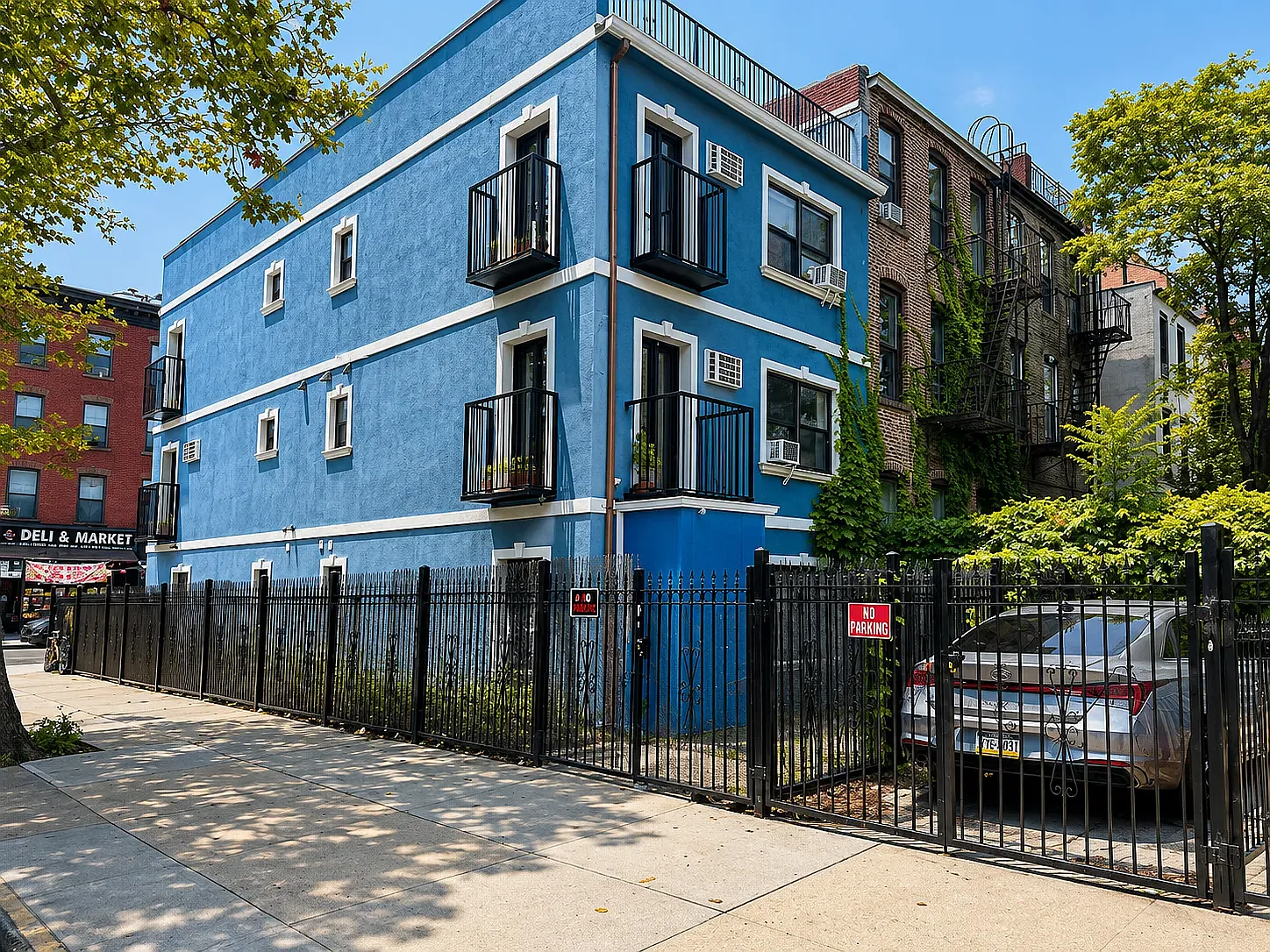 645 Halsey Street — Photo 2