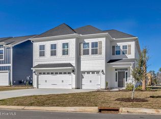 6826 Fellowship Dr, Leland, NC 28451