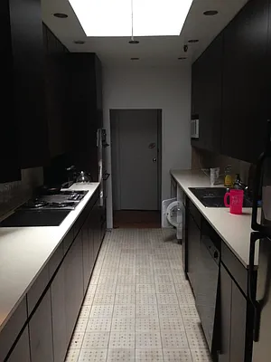 Rented by Green Line Realty | media 35