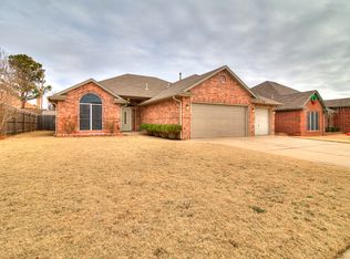 9308 Lakecrest Dr, Oklahoma City, OK 73159