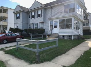 29 Grove St, Pittsfield, MA 01201