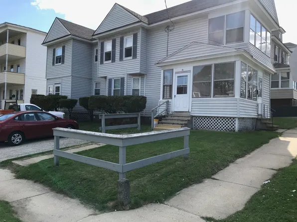 29 Grove St, Pittsfield, MA 01201