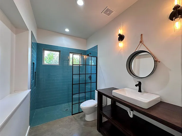137 Mulberry Ln — Photo 39