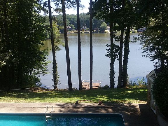 3rd image of 3331 Cardinal Lake Dr