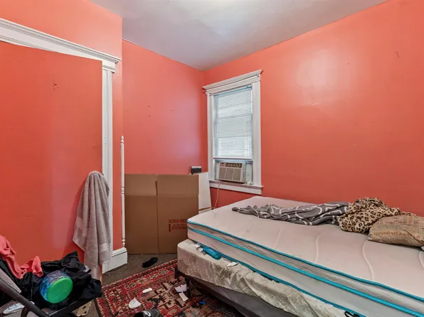 86 Clendenny Avenue image 10 of 14