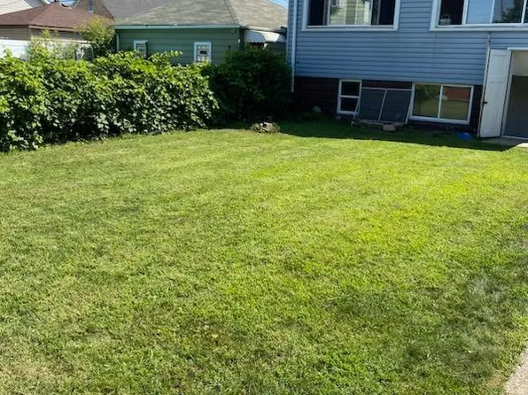 5035 Walsh Ave, East Chicago, IN 46312