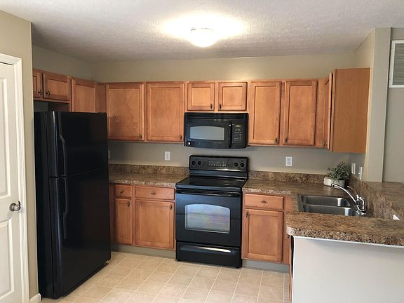 4th image of 5741 High Rock Dr