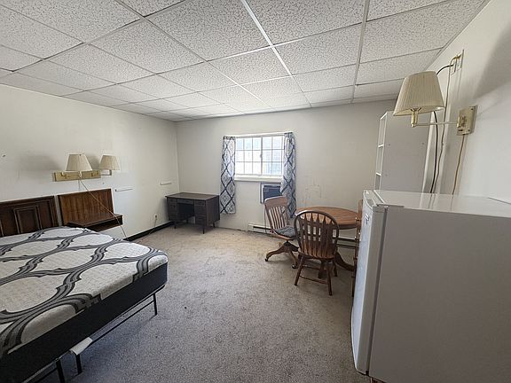 2nd image of 310 Adams St #53