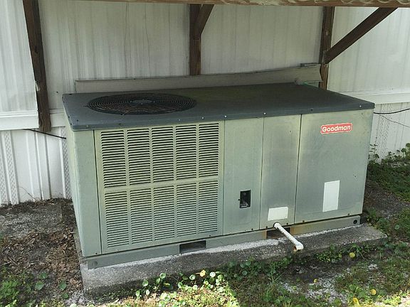3rd image of 9121 McMillan Ln