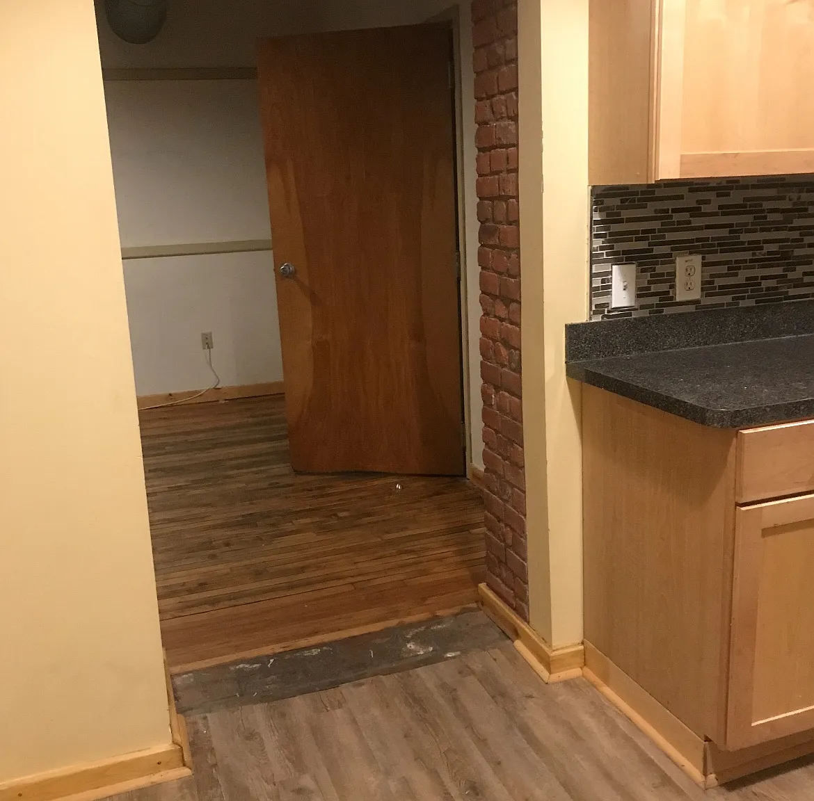 1 bed, 800 sqft, $1,700 — Photo 3