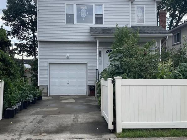 199 Wellesley Street, Hempstead, NY 11550