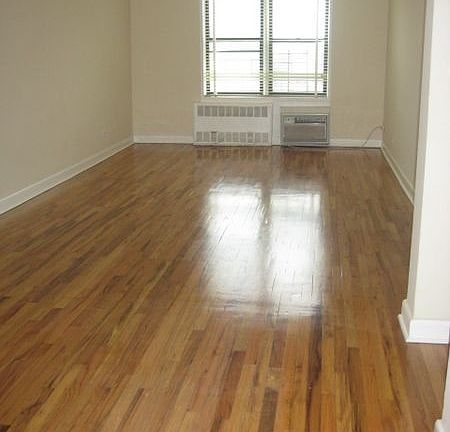 5th image of 2765 Ocean Ave APT 2B
