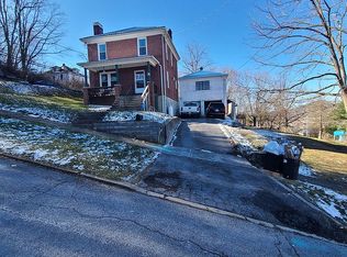 220 Pine St, Bluefield, WV 24701