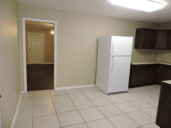5th image of 5672 Hermosa Cir