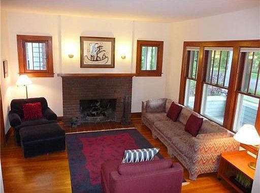 2nd image of 1053 Olivia Ave