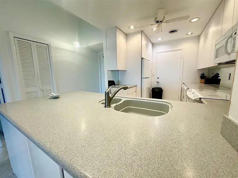 6000 N Ocean Blvd #1D — Photo 27