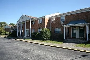 Woodland Springs Photo 1