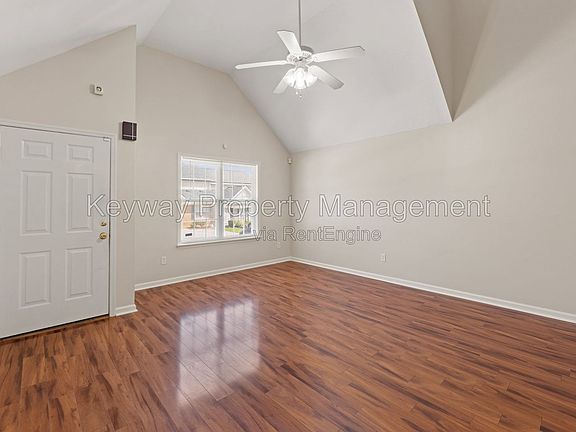 3rd image of 4011 Oellerich St
