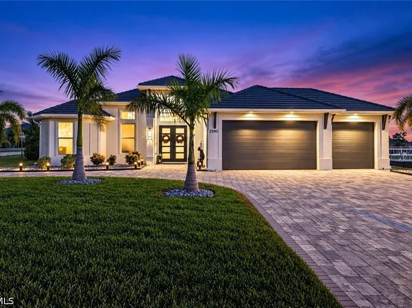 2590 Surfside Blvd, Cape Coral, FL 33914
