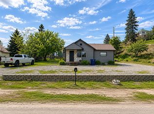 1021 S Adams St, Republic, WA 99166